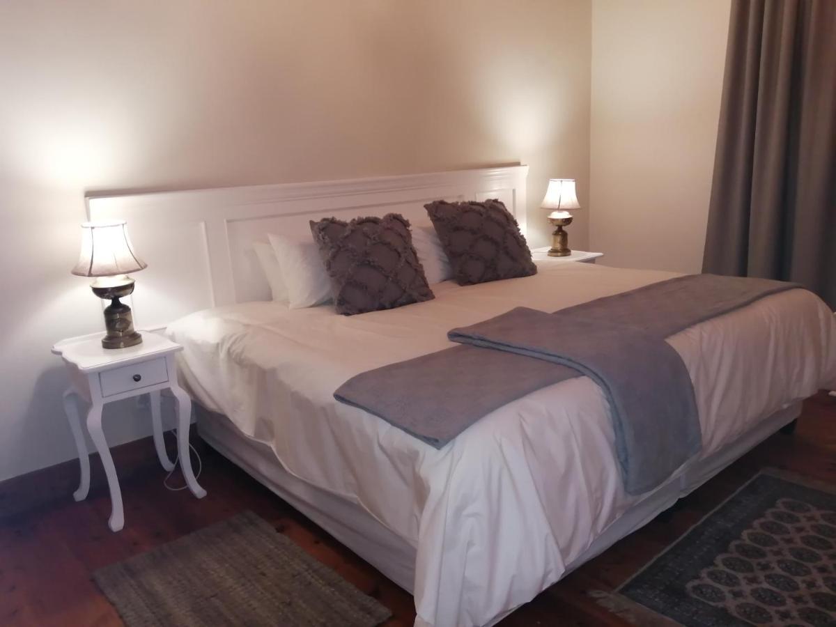 Monte Rosa Guesthouse Роусънвил Екстериор снимка