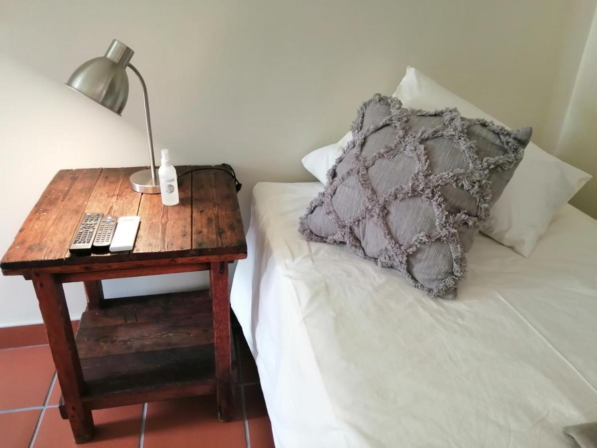 Monte Rosa Guesthouse Роусънвил Екстериор снимка