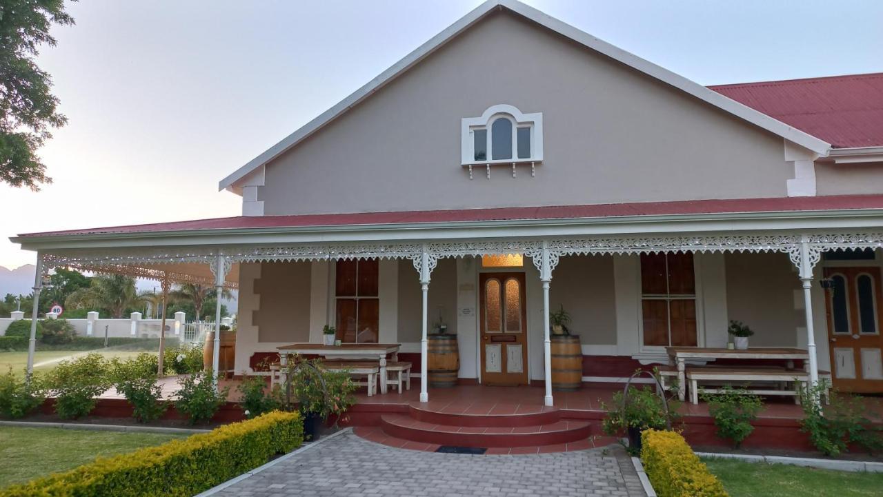 Monte Rosa Guesthouse Роусънвил Екстериор снимка