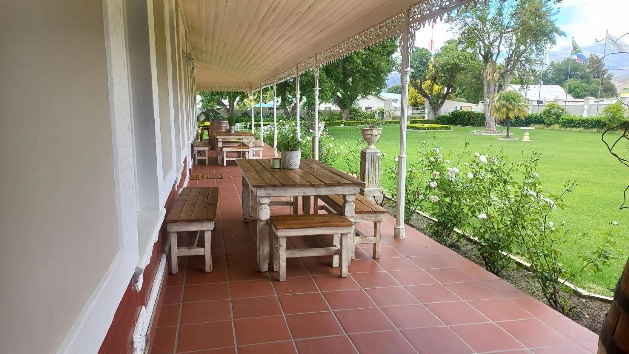 Monte Rosa Guesthouse Роусънвил Екстериор снимка