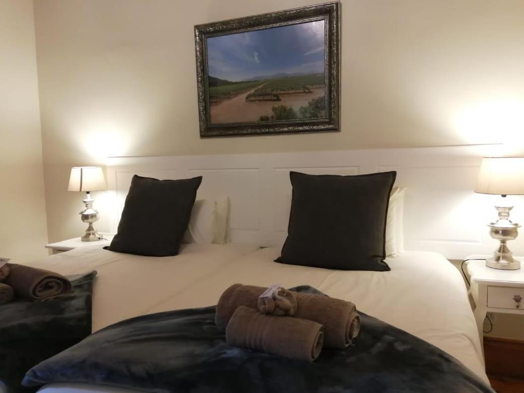 Monte Rosa Guesthouse Роусънвил Екстериор снимка